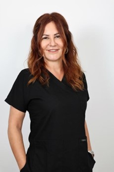 Dt. Duygu Karaosmanoğlu